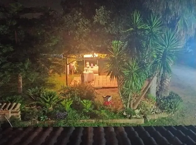 Bed & Breakfast Decri